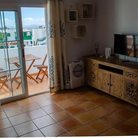 Marisco, Céntrico Con Terraza Apartamento Playa Blanca (Lanzarote)